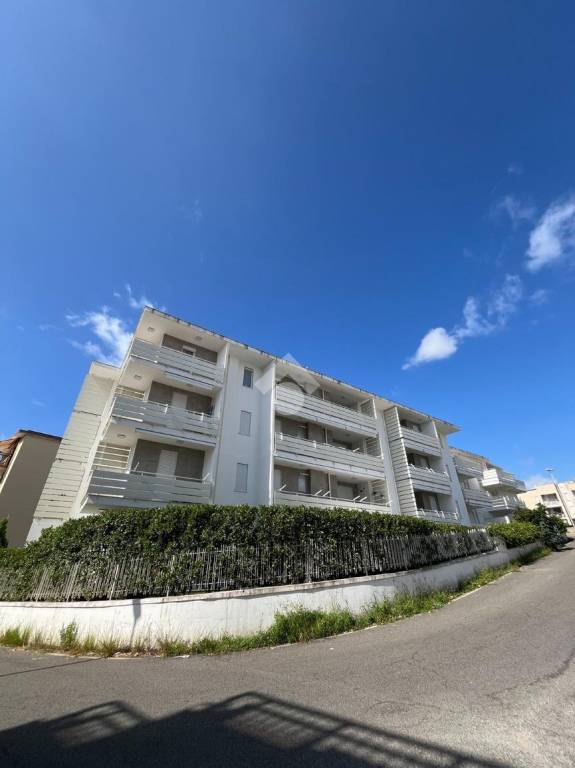 appartamento in vendita a Gaeta in zona Serapo