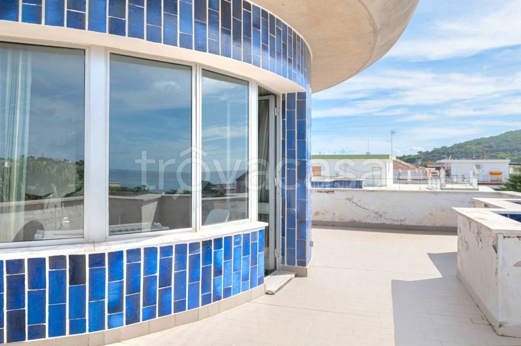appartamento in vendita a Gaeta in zona Serapo