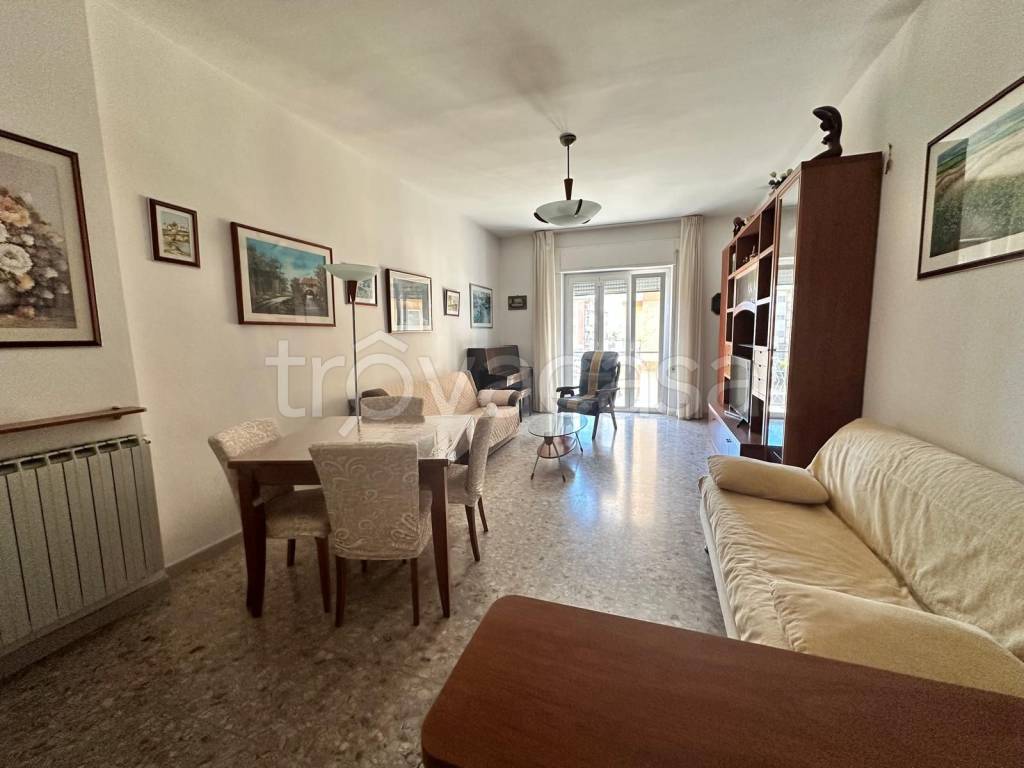 appartamento in vendita a Gaeta in zona Serapo