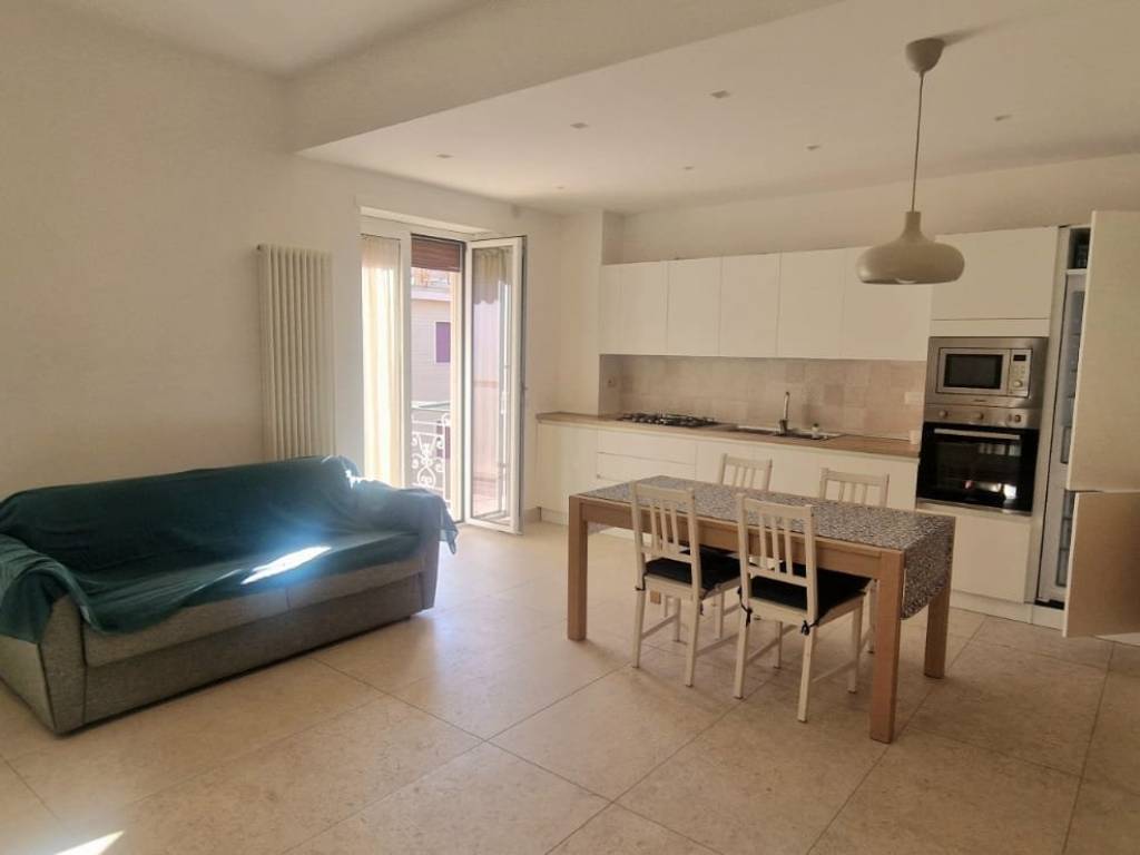 appartamento in vendita a Gaeta in zona Serapo
