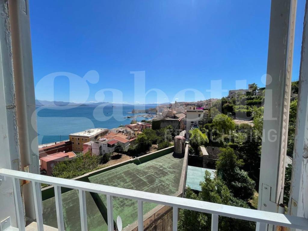 appartamento in vendita a Gaeta in zona Porto Salvo