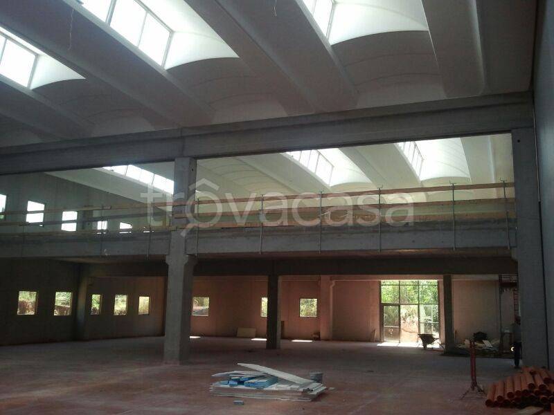 locale commerciale in vendita a Gaeta