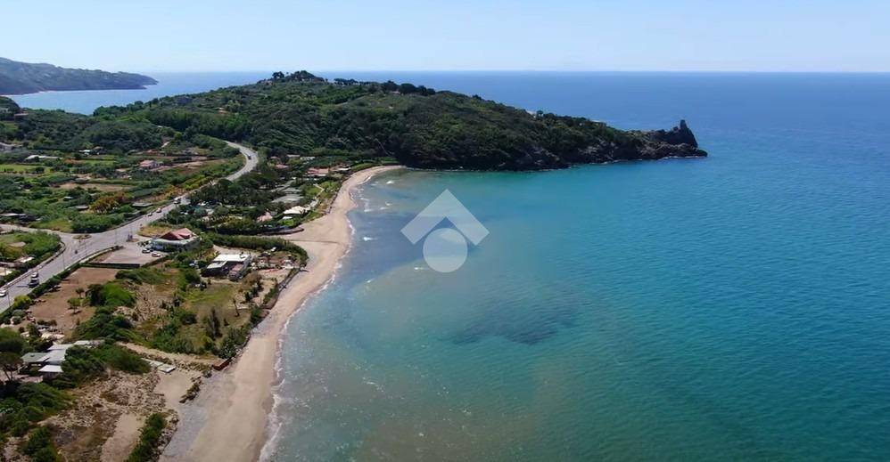 negozio in vendita a Gaeta in zona Sant'Agostino