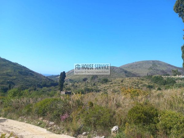 terreno agricolo in vendita a Gaeta in zona Sant'Agostino