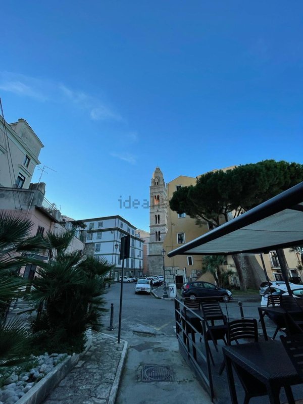 negozio in affitto a Gaeta