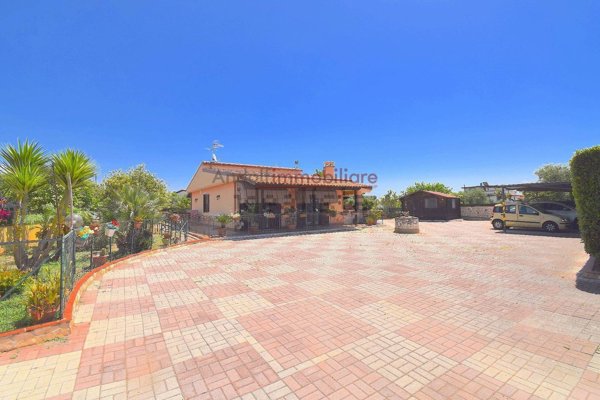 casa indipendente in vendita a Gaeta