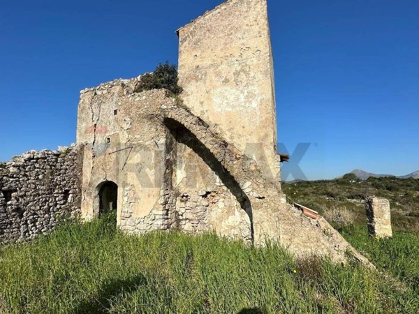 casa indipendente in vendita a Gaeta