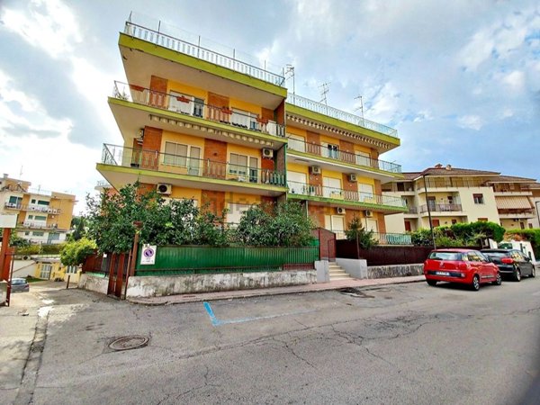 appartamento in vendita a Gaeta in zona Serapo