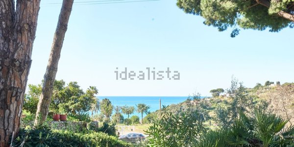 appartamento in vendita a Gaeta in zona Ariana