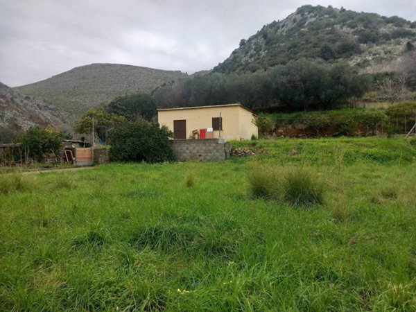 casa indipendente in vendita a Gaeta in zona Sant'Agostino