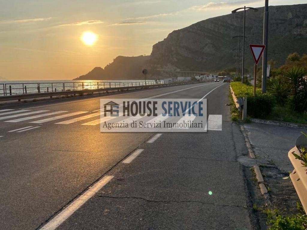 negozio in vendita a Gaeta