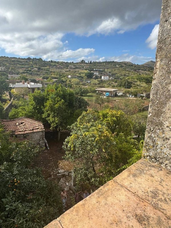 casa indipendente in vendita a Gaeta in zona Serapo