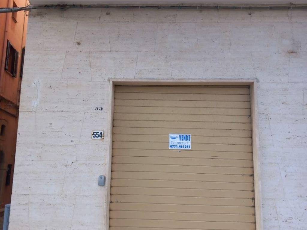 negozio in vendita a Gaeta