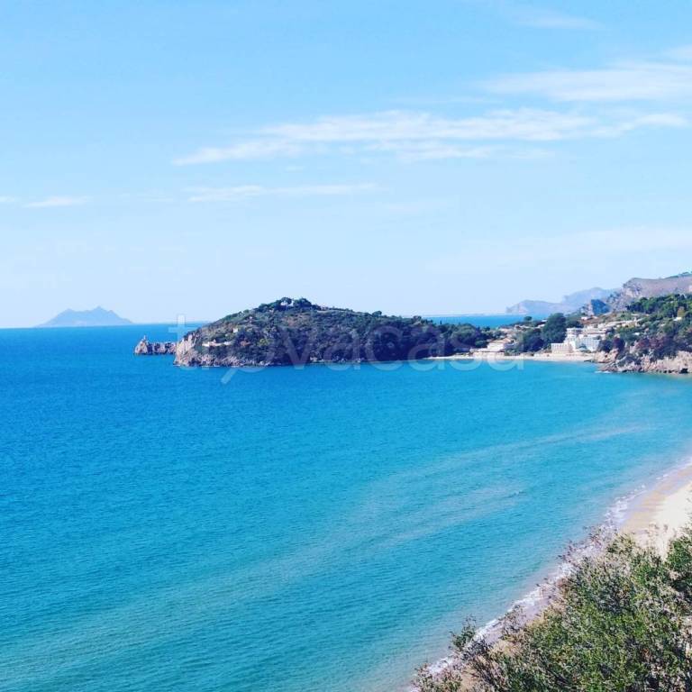 negozio in vendita a Gaeta