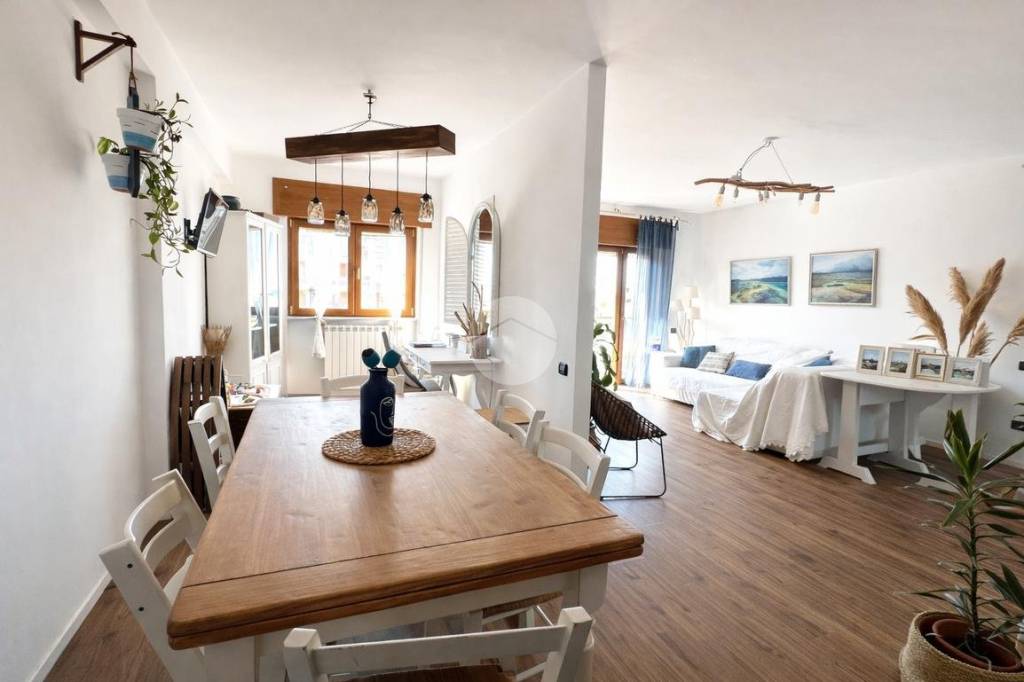 appartamento in vendita a Gaeta in zona Serapo