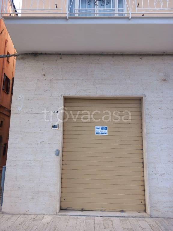 negozio in vendita a Gaeta