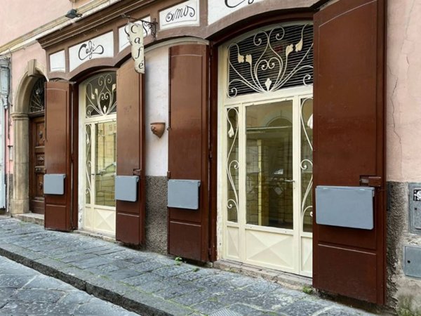 negozio in vendita a Gaeta