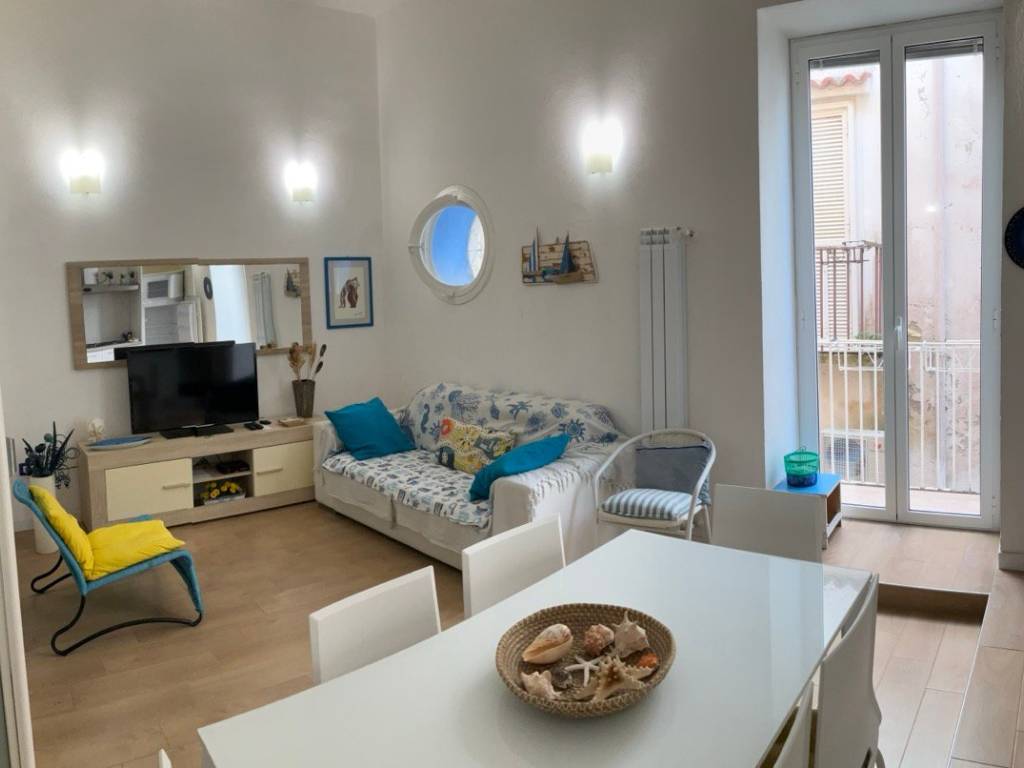 appartamento in vendita a Gaeta in zona Serapo