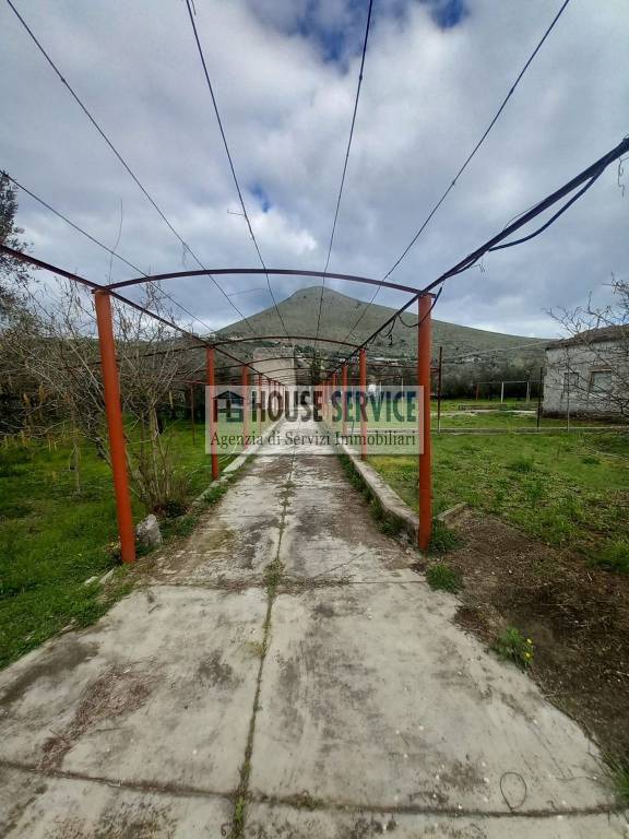casa indipendente in vendita a Gaeta in zona Sant'Agostino
