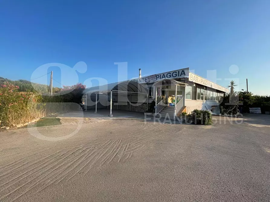 locale commerciale in vendita a Gaeta in zona Sant'Agostino