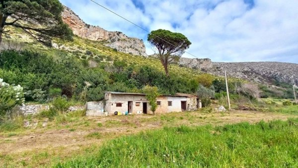 terreno agricolo in vendita a Gaeta in zona Sant'Agostino