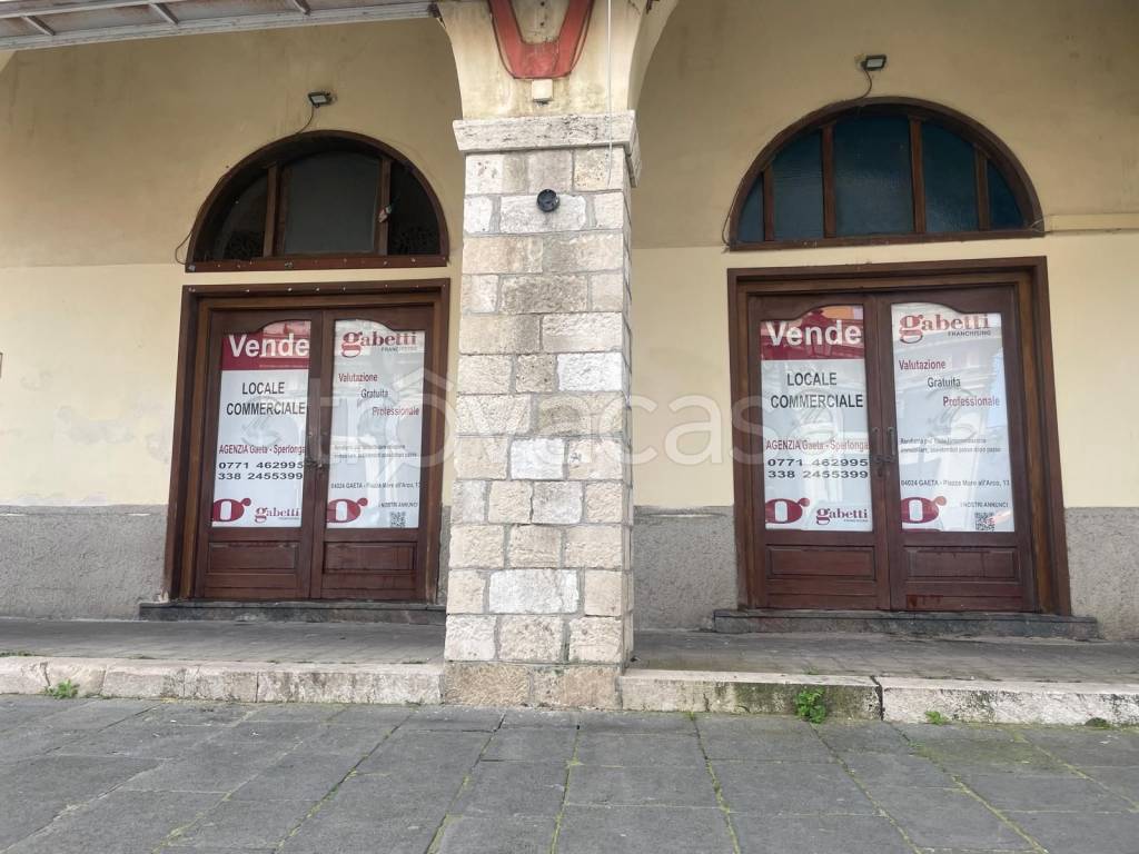 trivano in vendita a Gaeta