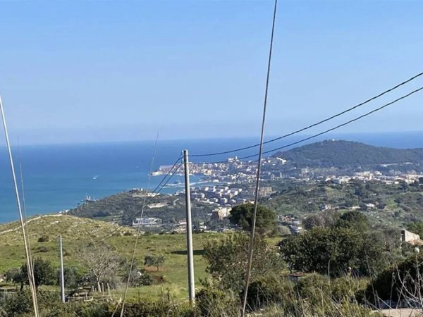 casa indipendente in vendita a Gaeta