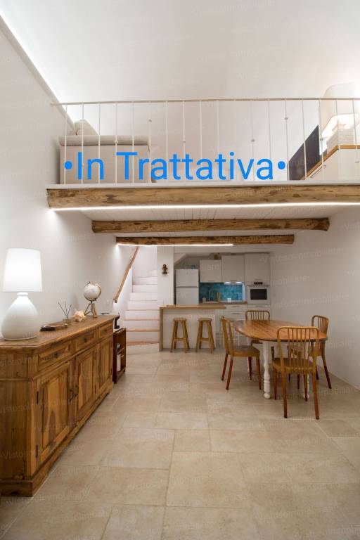 casa indipendente in vendita a Gaeta