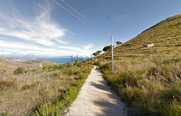 rudere in vendita a Gaeta