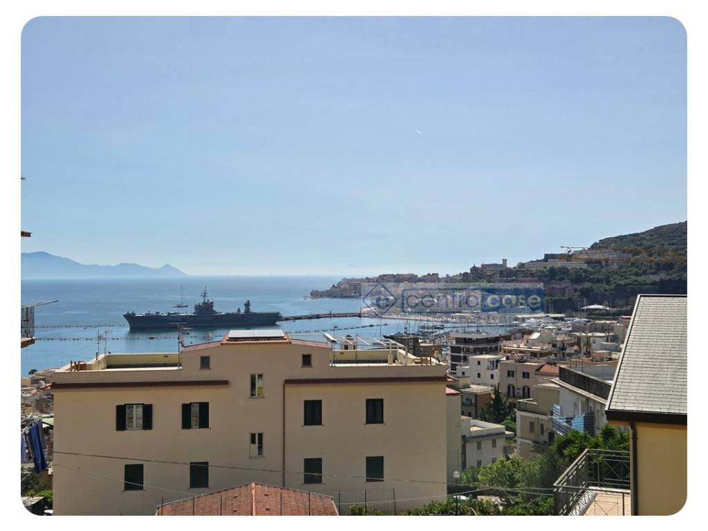 casa indipendente in vendita a Gaeta