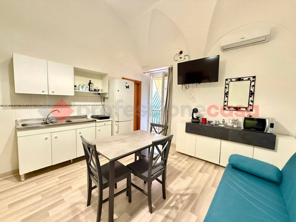appartamento in vendita a Gaeta in zona Porto Salvo
