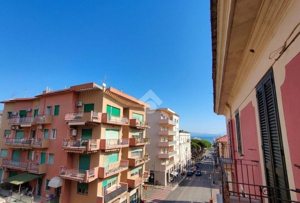 appartamento in vendita a Gaeta in zona Serapo