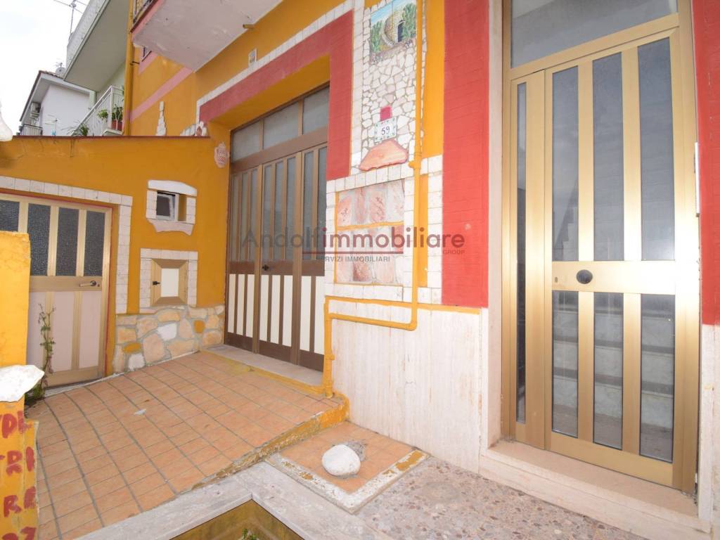 appartamento in vendita a Gaeta in zona Sant'Agostino