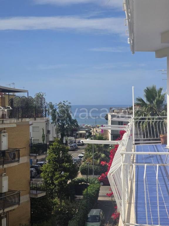 appartamento in vendita a Gaeta in zona Serapo