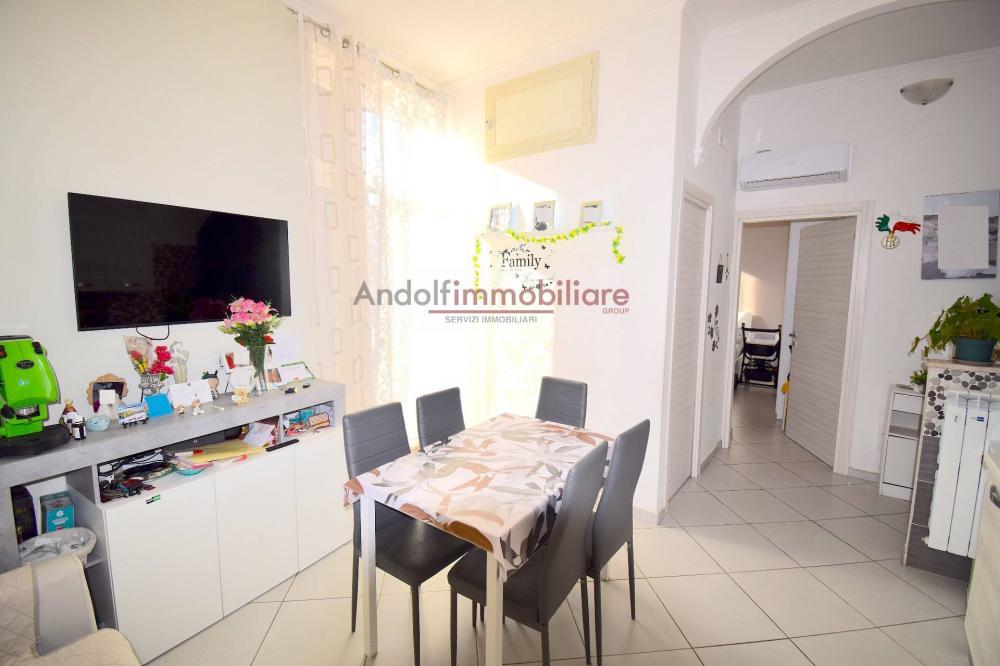 appartamento in vendita a Gaeta in zona Porto Salvo