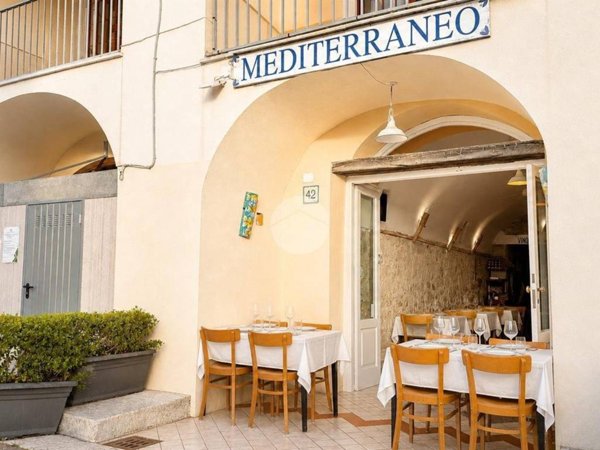 negozio in vendita a Gaeta