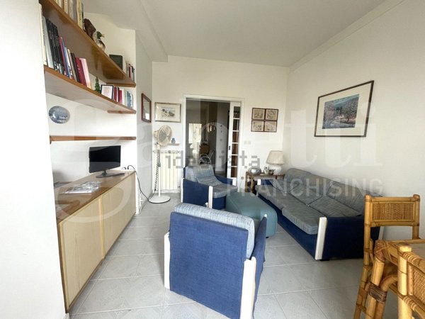 appartamento in vendita a Gaeta in zona Serapo