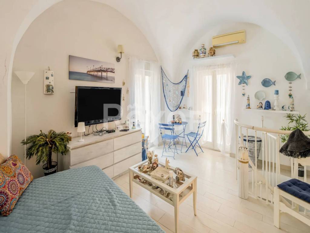 appartamento in vendita a Gaeta in zona Porto Salvo