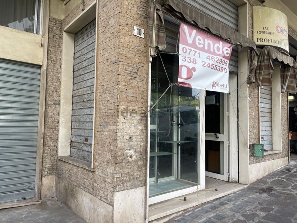 trivano in vendita a Gaeta in zona Serapo