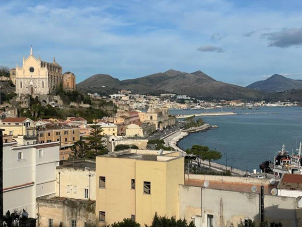 appartamento in vendita a Gaeta in zona Porto Salvo