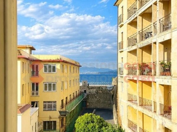 appartamento in vendita a Gaeta in zona Porto Salvo