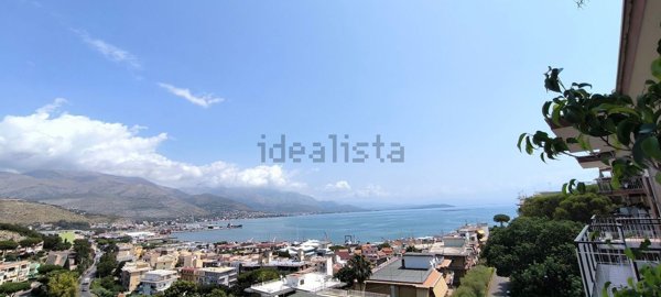 appartamento in vendita a Gaeta in zona Porto Salvo