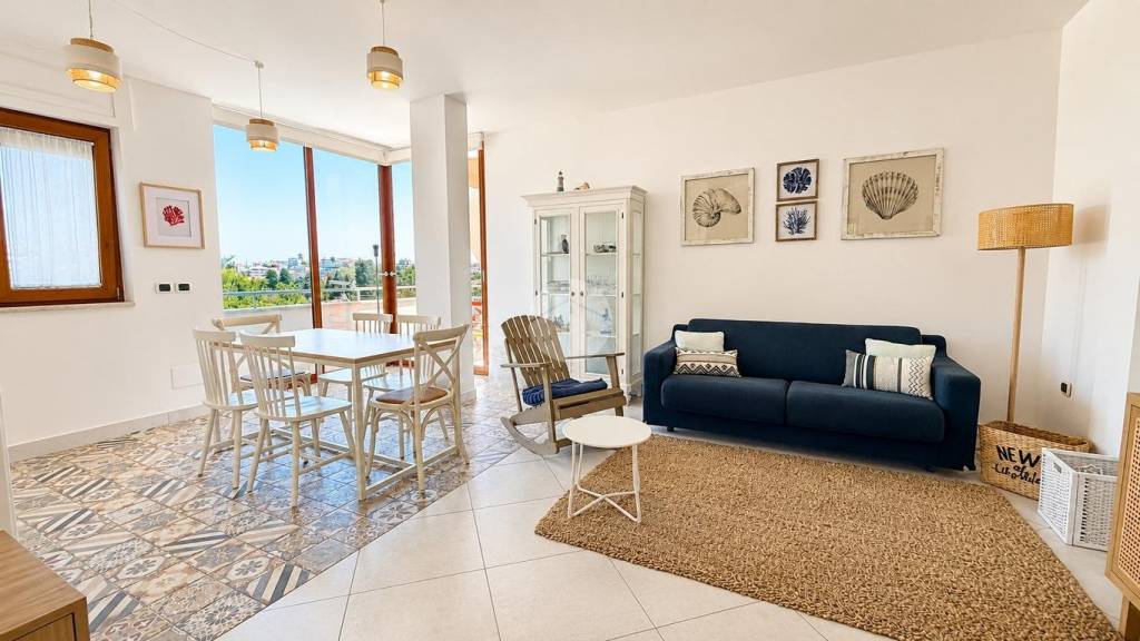 appartamento in vendita a Gaeta in zona Serapo