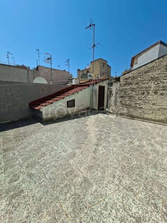 casa indipendente in vendita a Gaeta in zona Porto Salvo