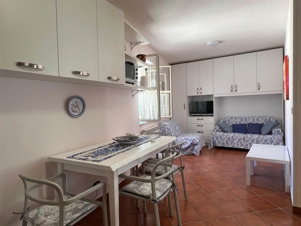 appartamento in vendita a Gaeta in zona Porto Salvo