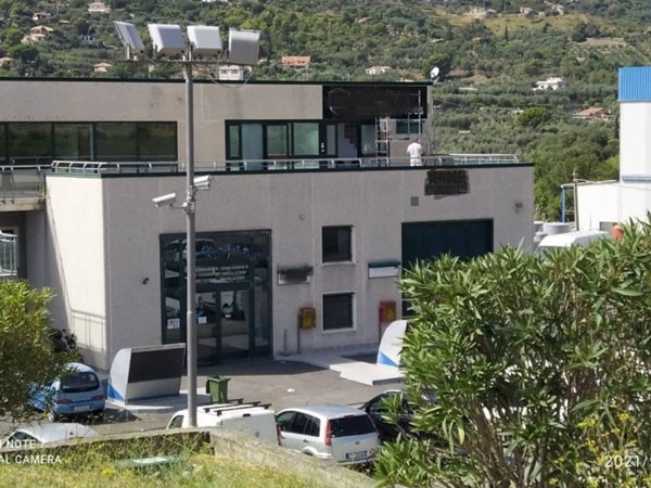 negozio in vendita a Gaeta in zona Sant'Agostino