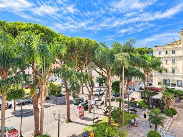appartamento in vendita a Gaeta in zona Serapo