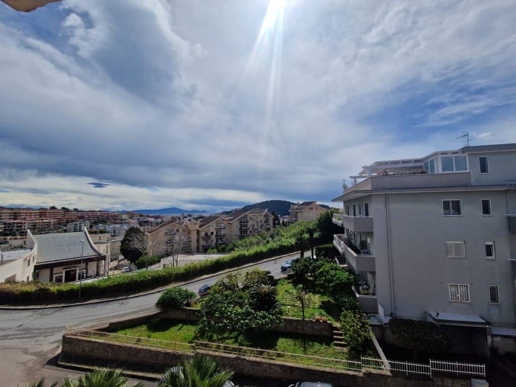casa indipendente in vendita a Gaeta