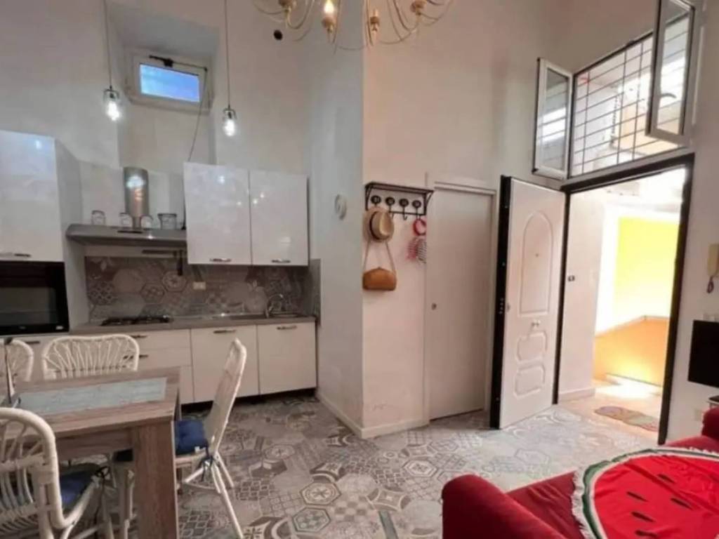 appartamento in vendita a Gaeta in zona Porto Salvo