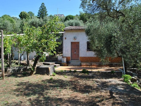 casa indipendente in vendita ad Itri